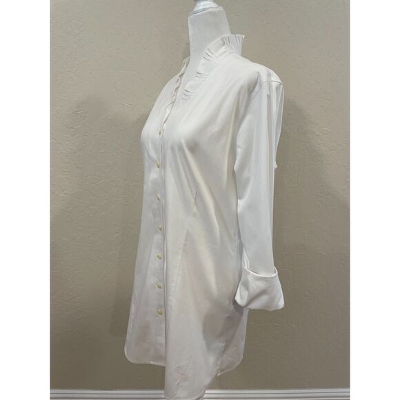 ~ Coldwater Creek L 14 Blouse White No Iron Lg Shirt Button Pleated V-neck Tunic - Picture 1 of 8